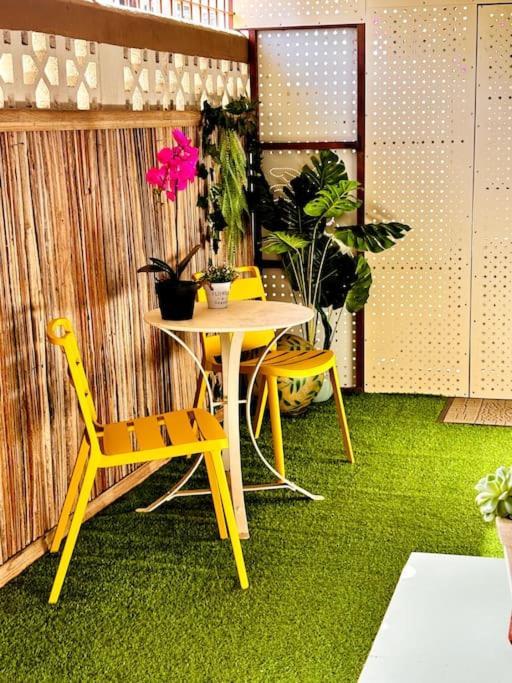 Appartement Dolcevita Flic en Flac Exterior photo